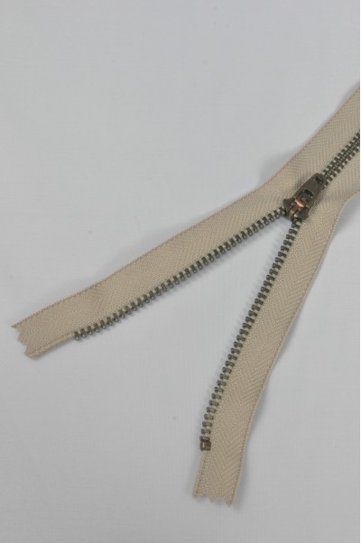 ZIP052  3號拉鏈  密尾金屬拉鏈  單頭拉鏈  金屬拉鏈 不設單獨拉鍊訂購 後面照